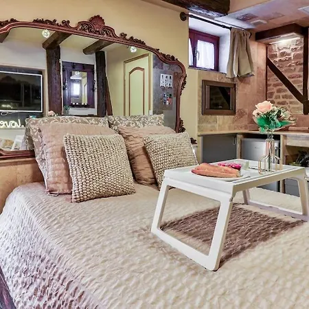 Apartman Le Romantique I Hypercentre I Cocon & Republique Dijon